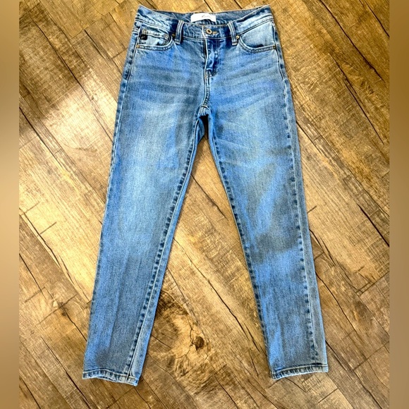 Women's Kancan Lindsey Mid Rise Slim Boyfriend Jeans Medium Wash Size 1/24 - Picture 2 of 8